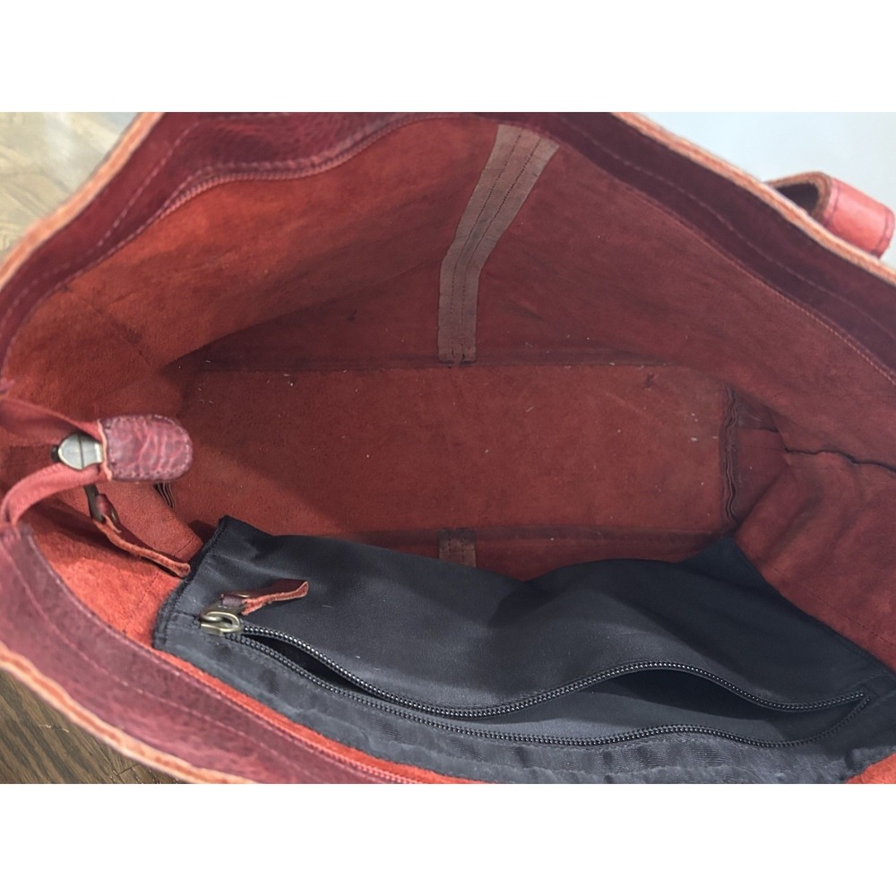 Duluth Trading Co. Lifetime Leather Large Deep Red Pebbled Tote Bag Purse - Picture 4 of 5